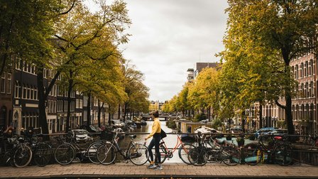 Young Adults Don’t Move Far from Their Parents [in Dutch]